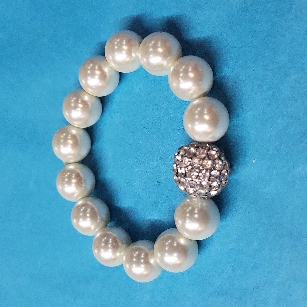 Pearl Bracelet